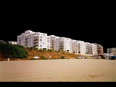 119 Viviendas y apartamentos en Urbanización la Zambomba  en Marbella